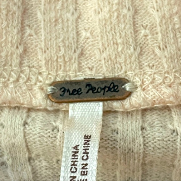 Free People Mixed Up Sweater Cuff Thermal Top – Size Small Petite - Picture 7 of 10